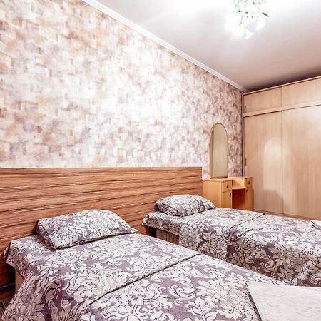 411 Lighthouse Apartments Arbat - Traveler'S Choice アルマトイ エクステリア 写真