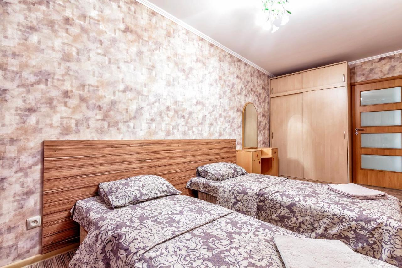 411 Lighthouse Apartments Arbat - Traveler'S Choice アルマトイ エクステリア 写真